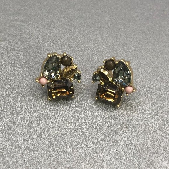 3/$30 Rhinestone Earrings Brown Gold Tone Studs Small Dainty Fancy Elegant - Picture 2 of 9